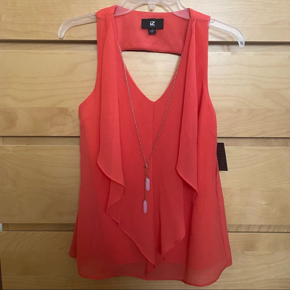 Coral layered Tank Top with Necklace